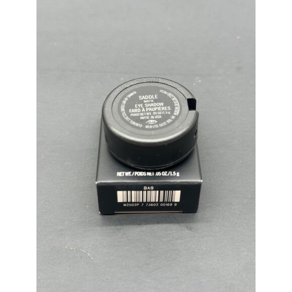 Mac Cosmetics / Eye Shadow Saddle Matte 0.05 oz - Picture 4 of 4